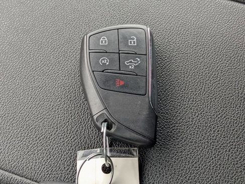 Used 2023 Chevrolet Silverado 1500 RST image 32