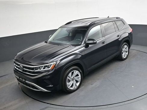 Used 2021 Volkswagen Atlas SE image 27