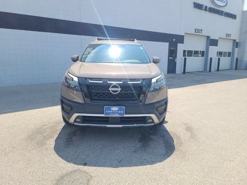 Used 2023 Nissan Pathfinder Rock Creek AWD/4WD image 12