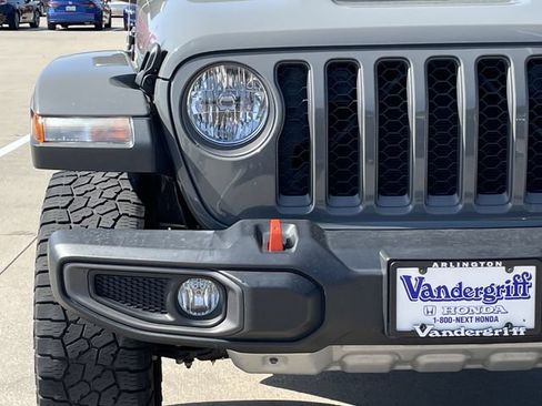 Used 2022 Jeep Gladiator Mojave w/ Cold Weather Group AWD/4WD image 7