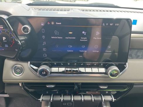New 2026 Chevrolet Colorado ZR2 w/ Technology Package AWD/4WD image 25