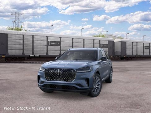 New 2026 Lincoln Aviator AWD image 2