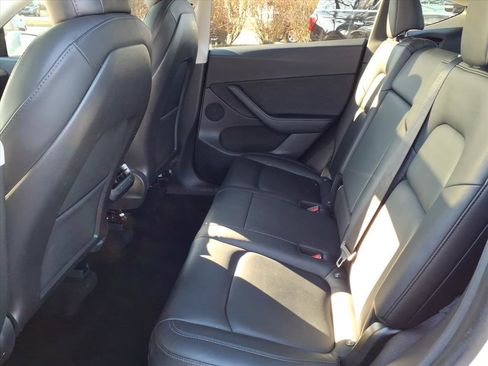 Used 2021 Tesla Model Y Long Range image 26