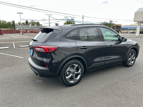 Used 2025 Ford Escape ST-Line FWD image 7