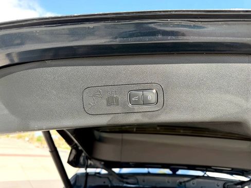 Used 2024 Lincoln Aviator Reserve w/ Equipment Group 201A AWD/4WD image 12