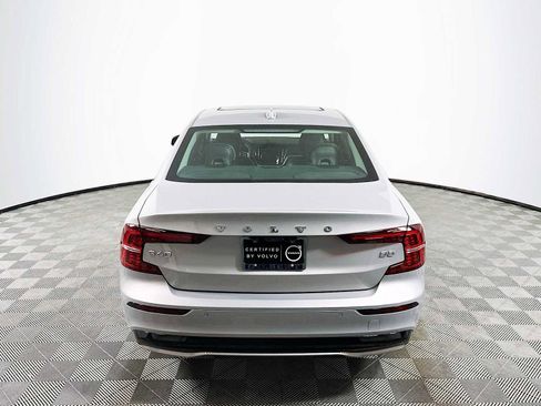 Used 2025 Volvo S60 B5 Core image 6