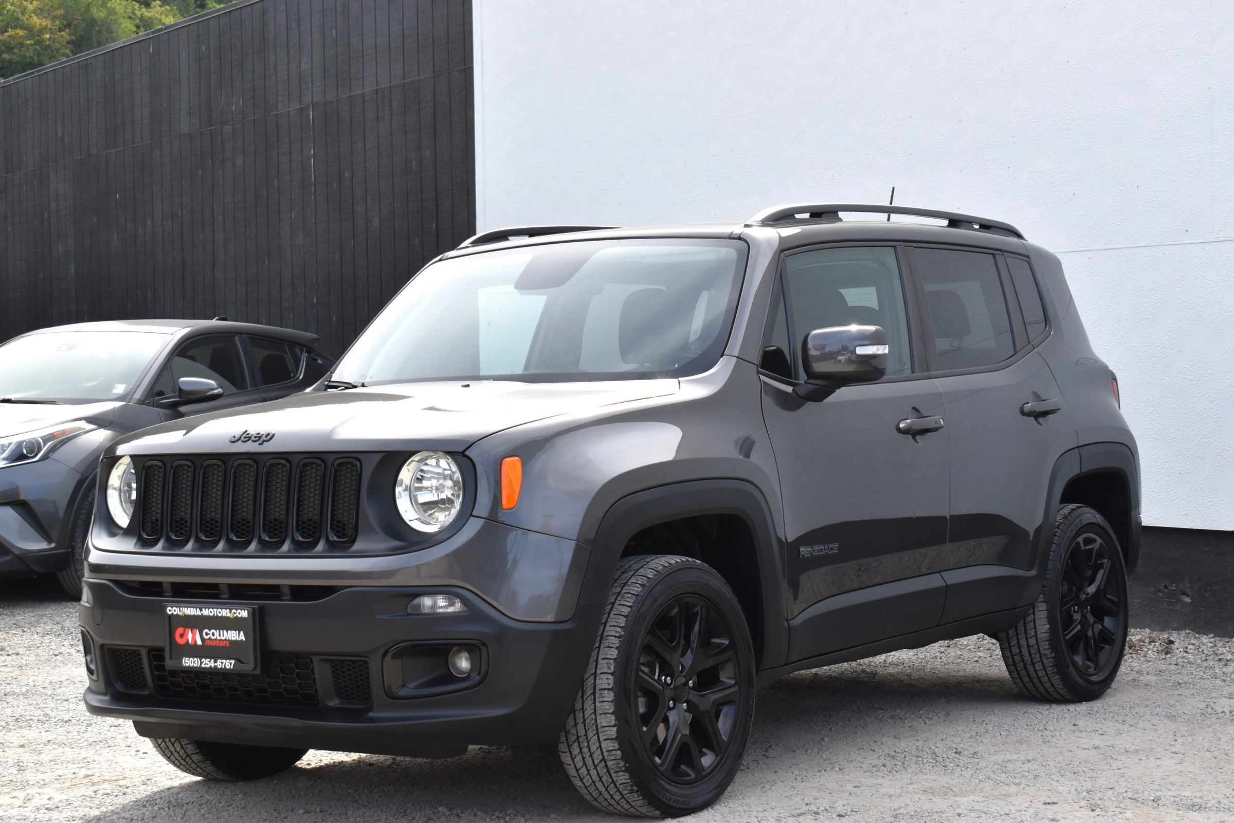 Used 2018 Jeep Renegade Altitude AWD/4WD image 8