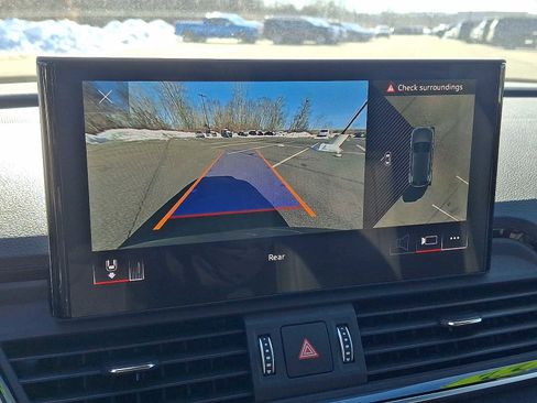 Used 2022 Audi Q5 2.0T Premium Plus w/ Premium Plus Package image 19