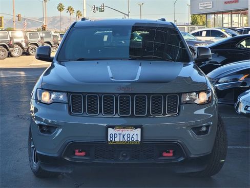 Certified 2020 Jeep Grand Cherokee Trailhawk image 2
