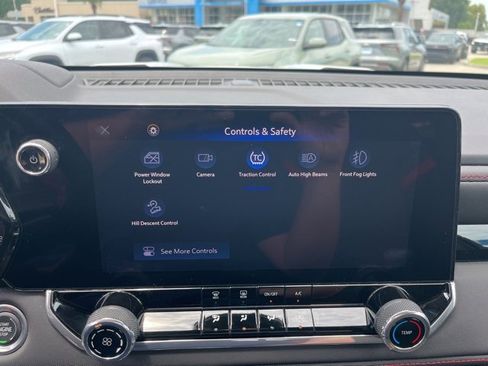 Used 2024 Chevrolet Colorado Z71 w/ Advanced Trailering Package image 27