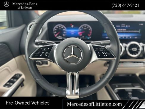 Used 2025 Mercedes-Benz GLA 250 4MATIC image 15