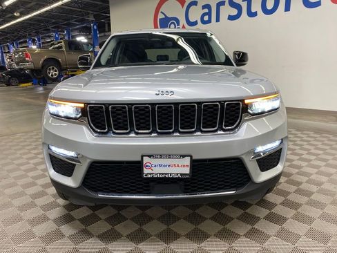 Used 2023 Jeep Grand Cherokee 4WD 4xe image 6