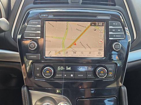 Used 2022 Nissan Maxima SV w/ Floor Mat Group FWD image 14