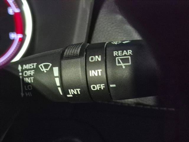 Used 2024 Toyota RAV4 XLE FWD image 15