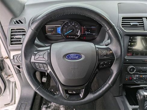 Certified 2018 Ford Explorer XLT w/ Equipment Group 202A image 9