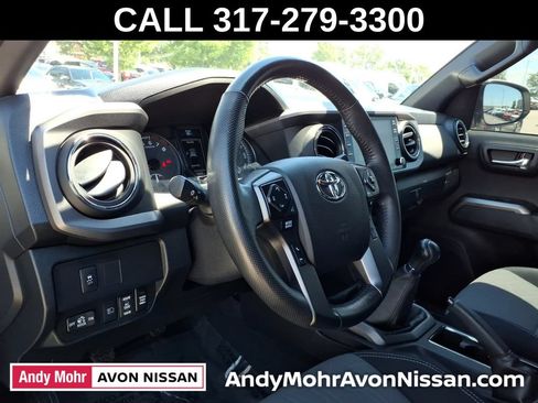 Used 2021 Toyota Tacoma TRD Off-Road AWD/4WD image 16