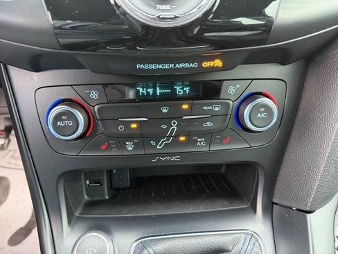 Used 2017 Ford Focus RS image 17