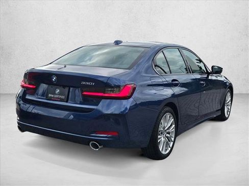 Used 2023 BMW 330i Sedan w/ Parking Assistance Package image 5