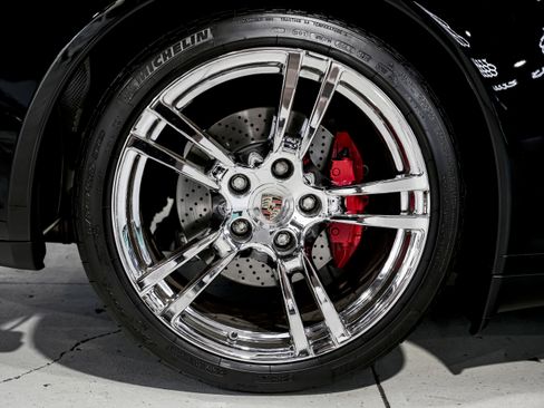 Used 2011 Porsche 911 Carrera 4S image 49