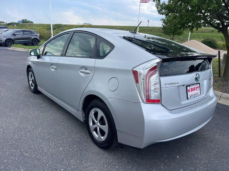 Used 2014 Toyota Prius Three w/ Solar Roof Package FWD image 4