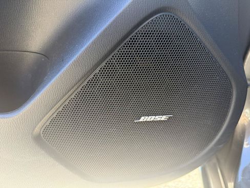 Used 2016 MAZDA MAZDA3 i Touring w/ Popular Equipment Package FWD image 12