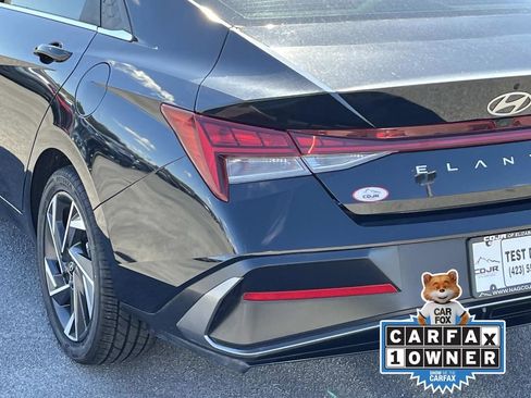 Used 2024 Hyundai Elantra SEL w/ Convenience Package image 5