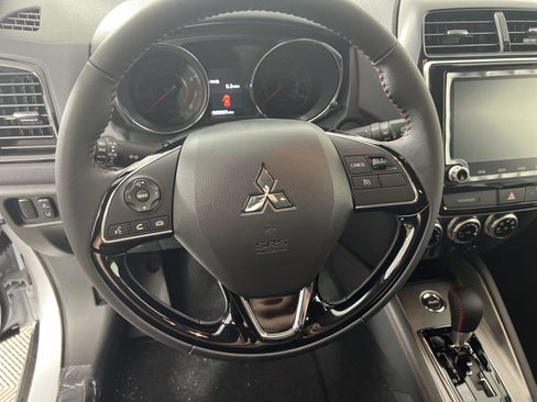 New 2025 Mitsubishi Outlander Sport LE image 14