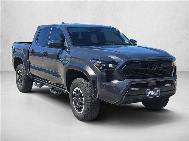Used 2025 Toyota Tacoma TRD Off-Road AWD/4WD image 3