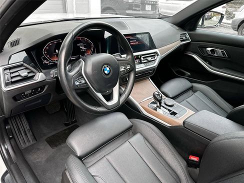 Used 2021 BMW 330i xDrive Sedan w/ Driving Assistance Package image 9