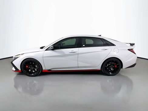 Used 2023 Hyundai Elantra N image 4
