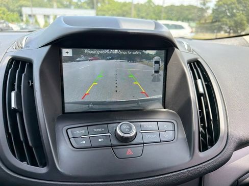 Used 2019 Ford Escape SEL FWD image 12