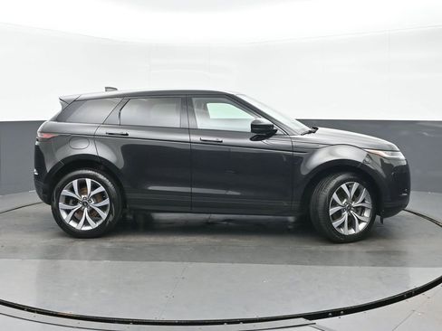 Used 2023 Land Rover Range Rover Evoque S image 2