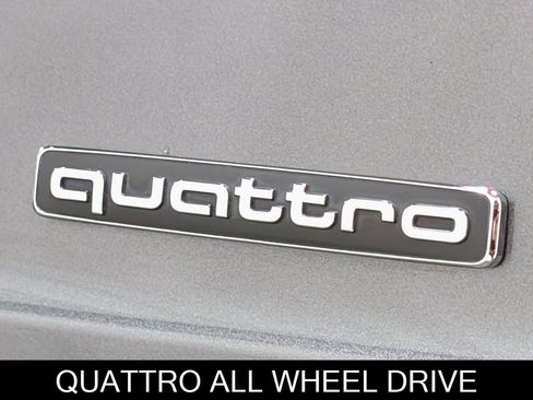 Used 2019 Audi Q8 Prestige w/ Luxury Package image 10