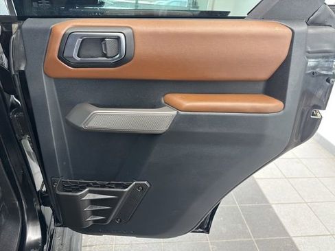 Used 2023 Ford Bronco Outer Banks w/ Sasquatch Package AWD/4WD image 11