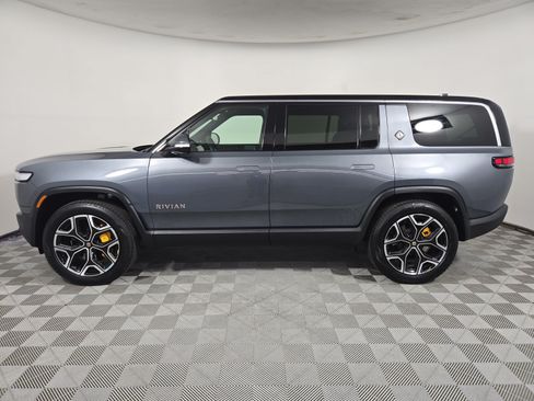 Used 2022 Rivian R1S Launch Edition Quad AWD/4WD image 2