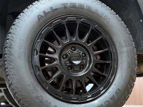 Used 2007 Ford Explorer Sport Trac XLT image 13