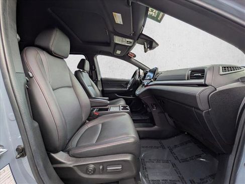 Used 2025 Honda Odyssey Sport-L image 21