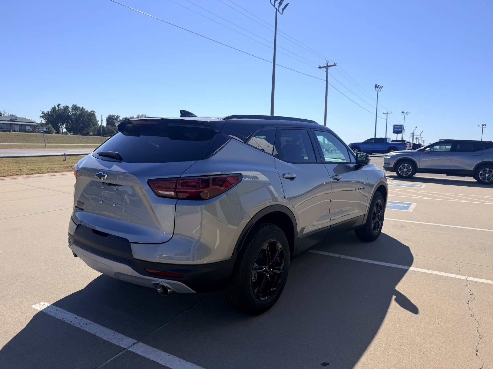 New 2026 Chevrolet Blazer LT w/ Sound & Technology Package FWD image 4