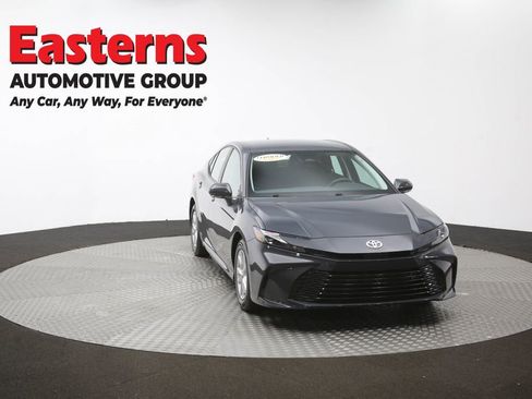 Used 2025 Toyota Camry LE FWD image 48