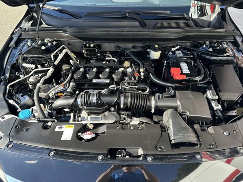Used 2019 Honda Accord LX image 33