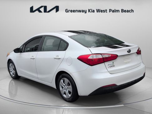 Used 2015 Kia Forte LX w/ Popular Package image 6