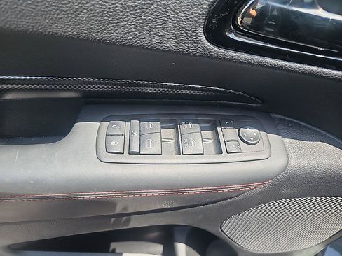 Used 2023 Dodge Durango R/T AWD/4WD image 10