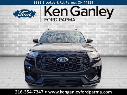 New 2026 Ford Explorer ST-Line w/ ST-Line Street Pack image 2