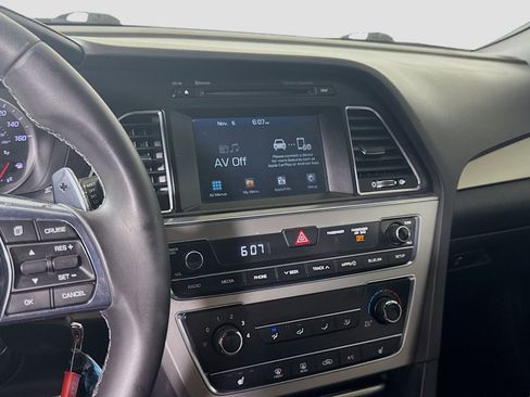 Used 2017 Hyundai Sonata Sport 2.0T w/ Winter Weather Package image 18