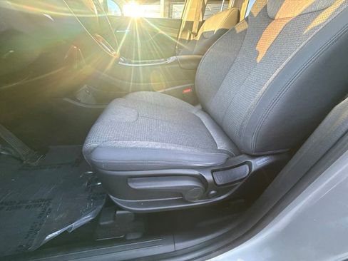 Used 2023 Hyundai Santa Fe SE AWD/4WD image 18