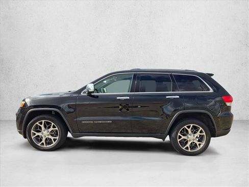Used 2019 Jeep Grand Cherokee Limited AWD/4WD image 9