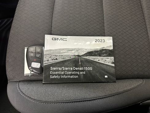 Certified 2023 GMC Sierra 1500 Elevation image 4
