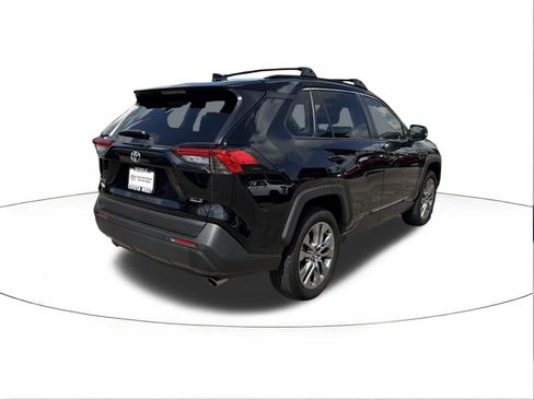 Used 2025 Toyota RAV4 XLE Premium w/ Weather Package FWD image 3