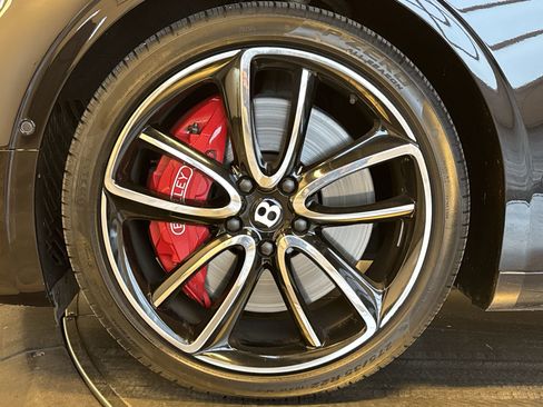 Used 2020 Bentley Continental GT V8 First Edition image 10