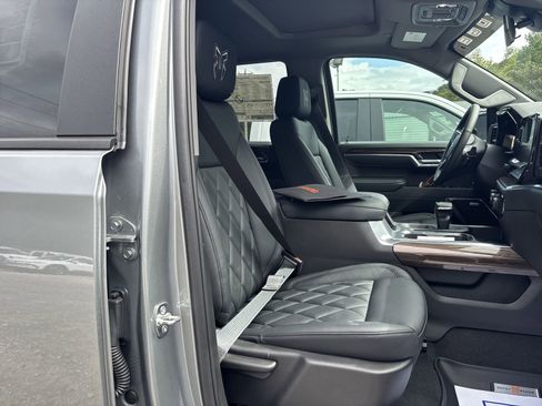 New 2025 Chevrolet Silverado 1500 RST image 27